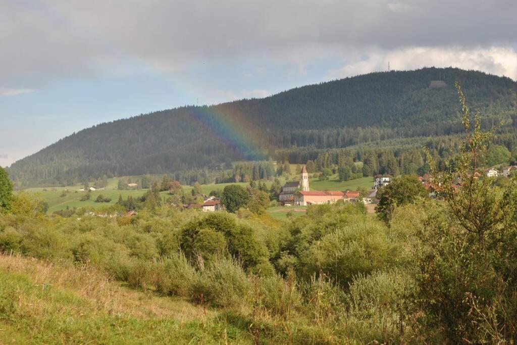 Gite Du Fourperet-Parc Naturel Du Haut-Jura Longevilles-Mont-d'Or Экстерьер фото